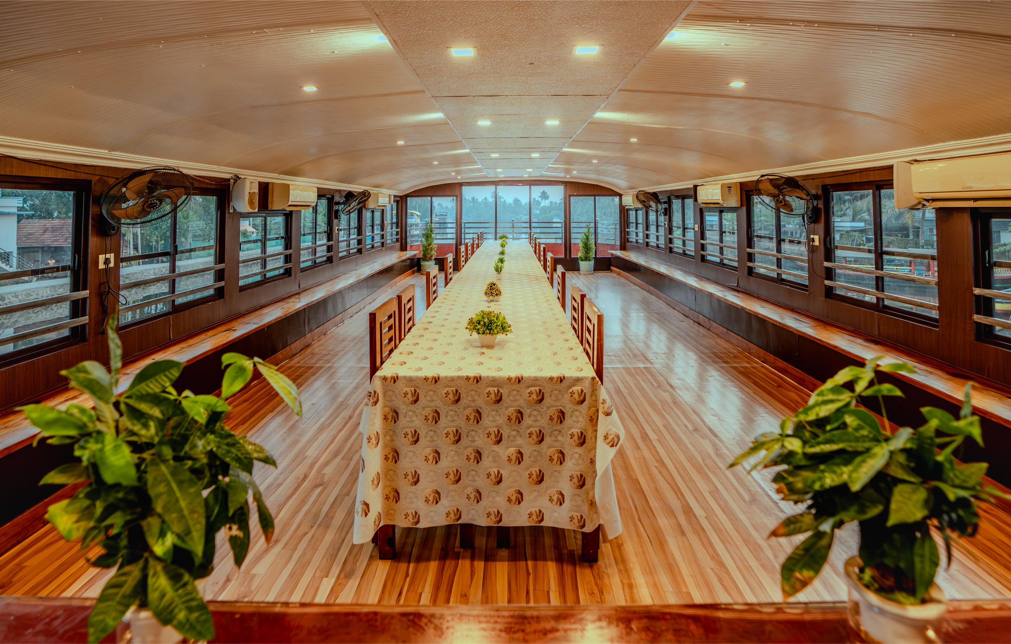 Emerald Cruise